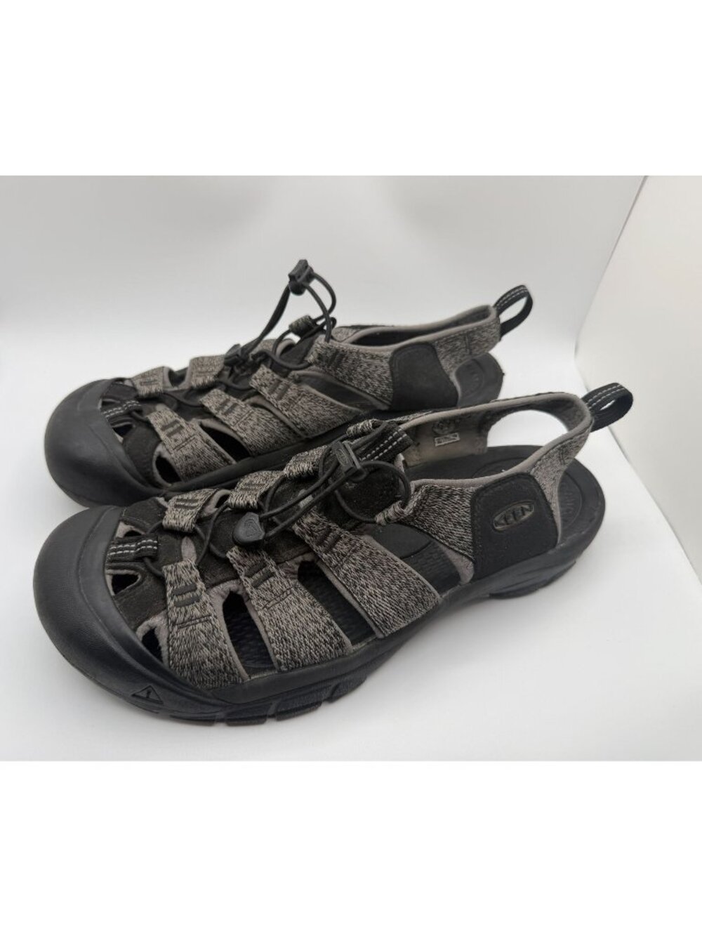 Keen Newport H2 Hiking Sandals Mens Size 12 Black/Steel Grey Water Outdoor Shoes